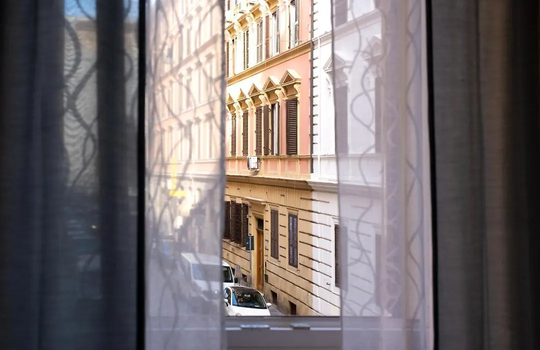 Urbanflat Repubblica Square-1